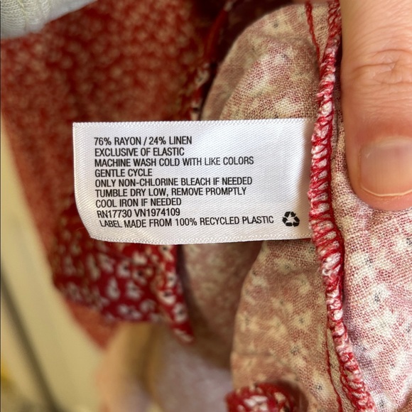 Universal Thread Linen Blend Red Floral Dress - Picture 4 of 4